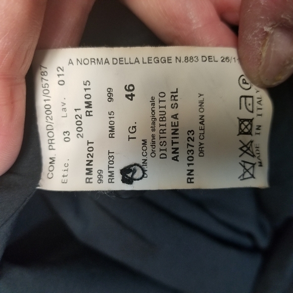 Armani Collezioni black career skirt 10 - Picture 9 of 10